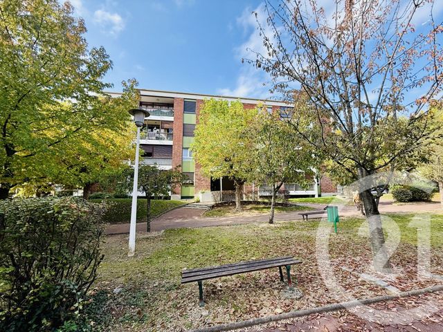 Afficher la photo en grand Appartement F4 à louer - 4 pièces - 76.18 m2 - GARGES LES GONESSE - 95 - ILE-DE-FRANCE - Century 21 Wilson Immobilier