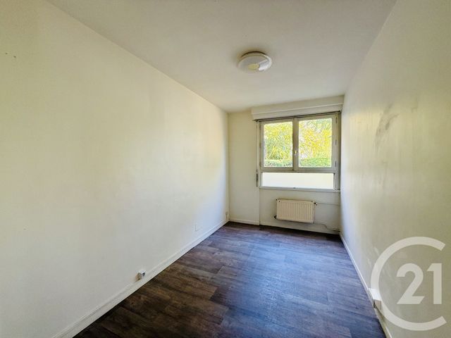 Afficher la photo en grand Appartement F4 à louer - 4 pièces - 76.18 m2 - GARGES LES GONESSE - 95 - ILE-DE-FRANCE - Century 21 Wilson Immobilier