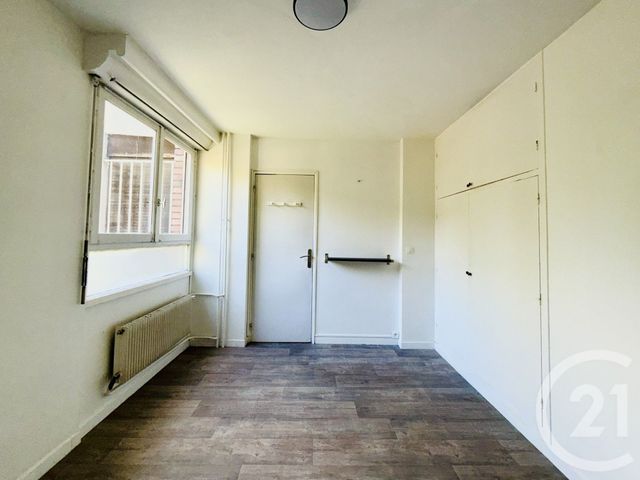 Afficher la photo en grand Appartement F4 à louer - 4 pièces - 76.18 m2 - GARGES LES GONESSE - 95 - ILE-DE-FRANCE - Century 21 Wilson Immobilier