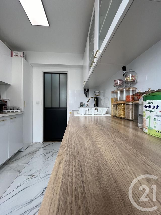 Appartement F2 à vendre - 2 pièces - 42.69 m2 - SARCELLES - 95 - ILE-DE-FRANCE - Century 21 Wilson Immobilier