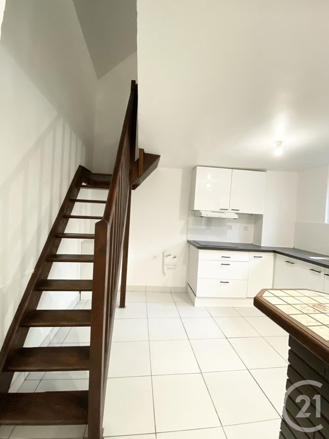 Afficher la photo en grand Appartement F2 à louer - 2 pièces - 37.05 m2 - SARCELLES - 95 - ILE-DE-FRANCE - Century 21 Wilson Immobilier