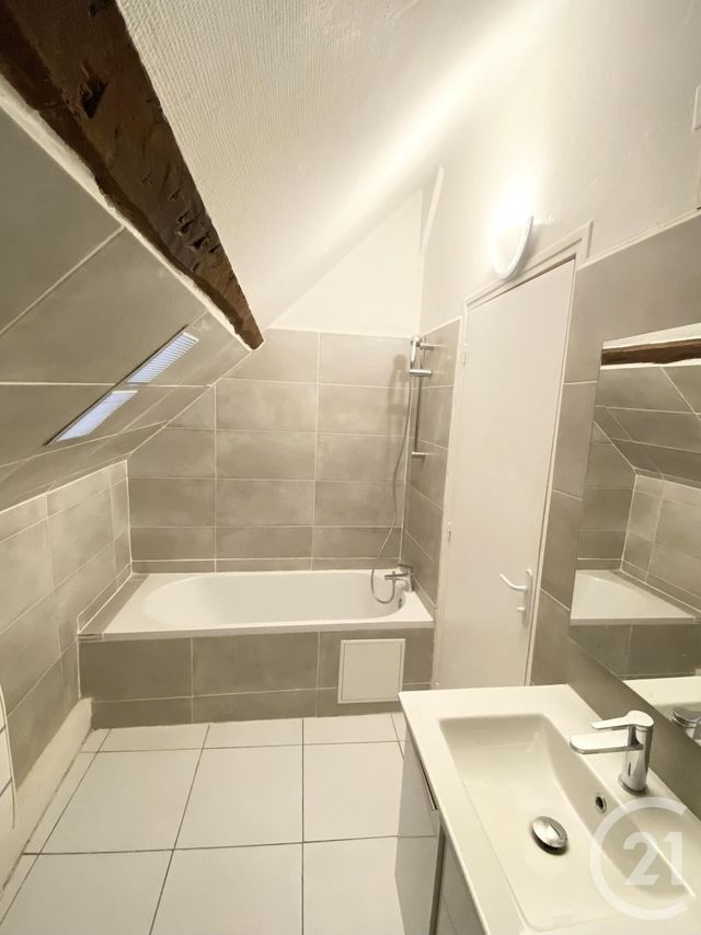 Afficher la photo en grand Appartement F2 à louer - 2 pièces - 37.05 m2 - SARCELLES - 95 - ILE-DE-FRANCE - Century 21 Wilson Immobilier