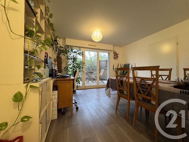 Appartement F2 à vendre - 2 pièces - 42.0 m2 - SARCELLES - 95 - ILE-DE-FRANCE - Century 21 Wilson Immobilier