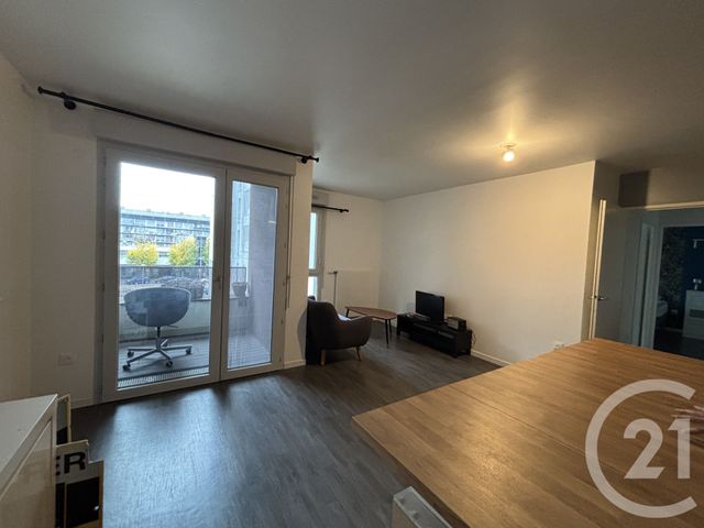 Appartement F3 à louer - 3 pièces - 59.36 m2 - SARCELLES - 95 - ILE-DE-FRANCE - Century 21 Wilson Immobilier