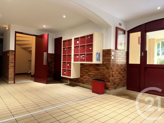 Appartement F3 à vendre - 3 pièces - 70.0 m2 - SARCELLES - 95 - ILE-DE-FRANCE - Century 21 Wilson Immobilier