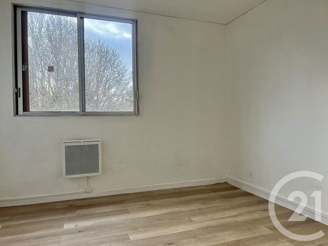 Appartement F3 à louer - 3 pièces - 55.78 m2 - SARCELLES - 95 - ILE-DE-FRANCE - Century 21 Wilson Immobilier