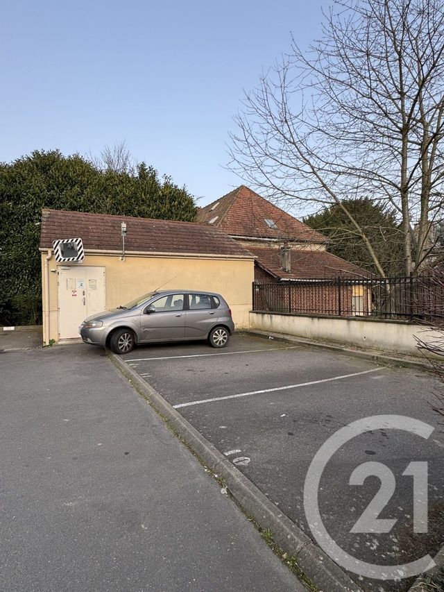 Appartement F2 à vendre - 2 pièces - 42.38 m2 - SARCELLES - 95 - ILE-DE-FRANCE - Century 21 Wilson Immobilier