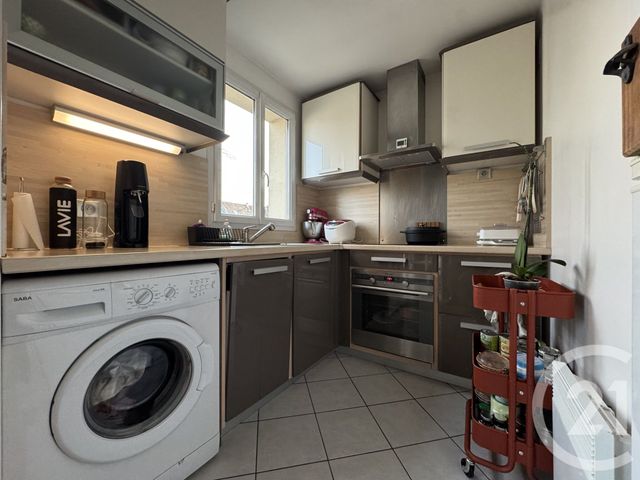 Appartement F2 à vendre - 2 pièces - 42.38 m2 - SARCELLES - 95 - ILE-DE-FRANCE - Century 21 Wilson Immobilier