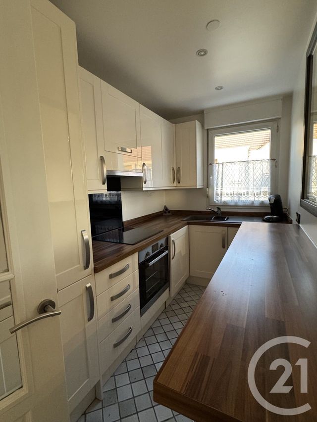 Appartement F3 à louer - 3 pièces - 60.44 m2 - SARCELLES - 95 - ILE-DE-FRANCE - Century 21 Wilson Immobilier