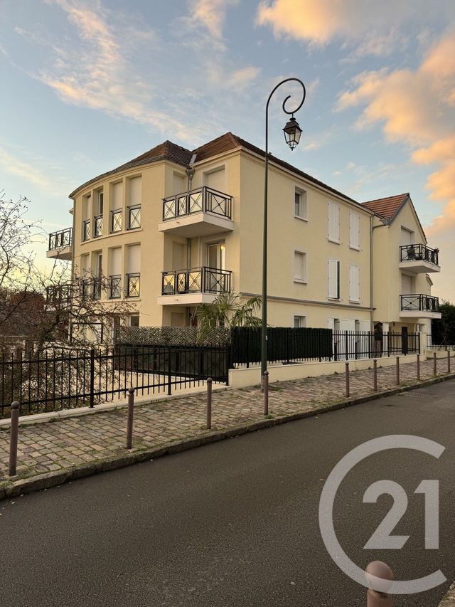 Appartement F3 à louer - 3 pièces - 60.44 m2 - SARCELLES - 95 - ILE-DE-FRANCE - Century 21 Wilson Immobilier