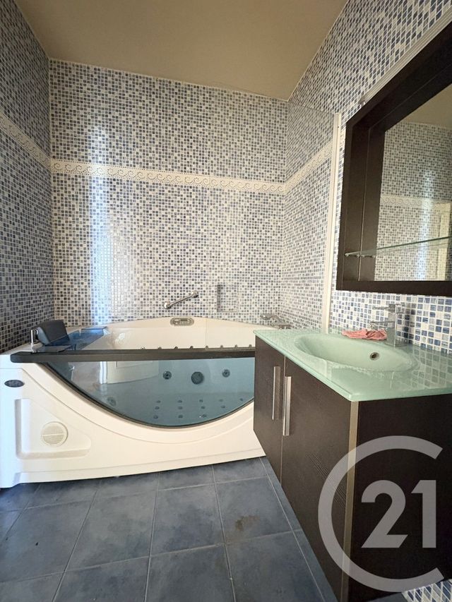 Appartement F4 à vendre - 4 pièces - 105.0 m2 - SARCELLES - 95 - ILE-DE-FRANCE - Century 21 Wilson Immobilier