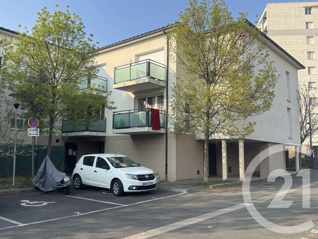 Appartement F3 à vendre - 3 pièces - 60.23 m2 - GARGES LES GONESSE - 95 - ILE-DE-FRANCE - Century 21 Wilson Immobilier