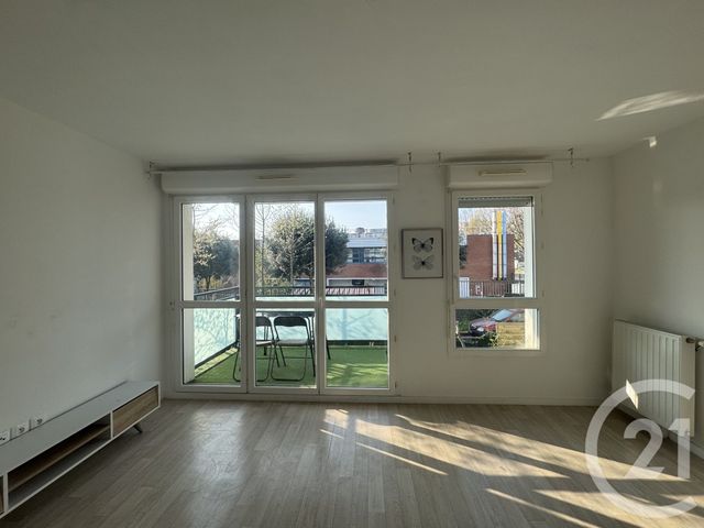 Appartement F3 à vendre - 3 pièces - 60.23 m2 - GARGES LES GONESSE - 95 - ILE-DE-FRANCE - Century 21 Wilson Immobilier
