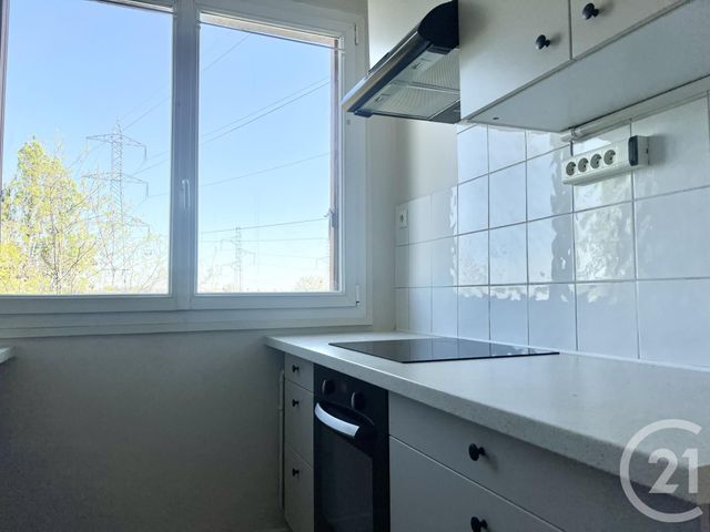 Appartement à louer - 3 pièces - 63.51 m2 - SARCELLES - 95 - ILE-DE-FRANCE - Century 21 Wilson Immobilier