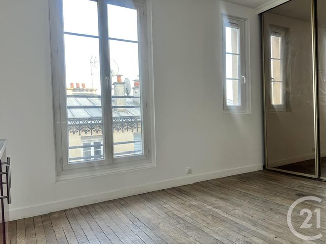 Appartement F2 à louer - 2 pièces - 33.08 m2 - LA PLAINE ST DENIS - 93 - ILE-DE-FRANCE - Century 21 Wilson Immobilier