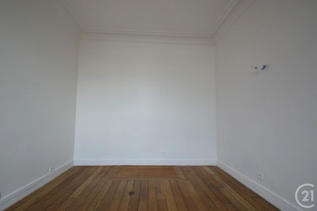 Appartement F2 à louer - 2 pièces - 33.08 m2 - LA PLAINE ST DENIS - 93 - ILE-DE-FRANCE - Century 21 Wilson Immobilier