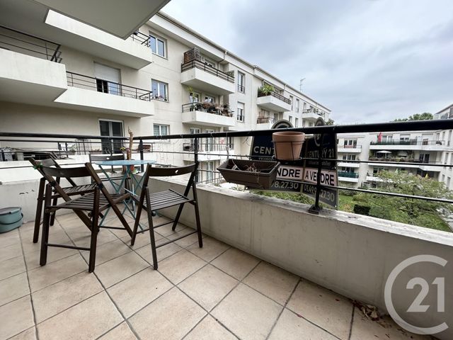 Appartement F3 à louer - 3 pièces - 63.74 m2 - LA PLAINE ST DENIS - 93 - ILE-DE-FRANCE - Century 21 Wilson Immobilier