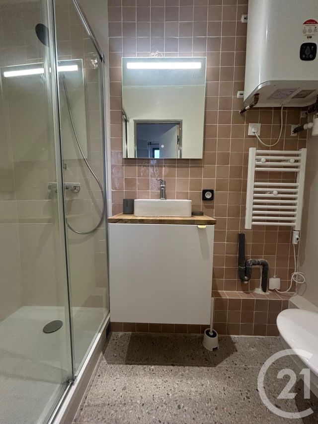 Appartement F1 à louer - 1 pièce - 21.94 m2 - LA PLAINE ST DENIS - 93 - ILE-DE-FRANCE - Century 21 Wilson Immobilier