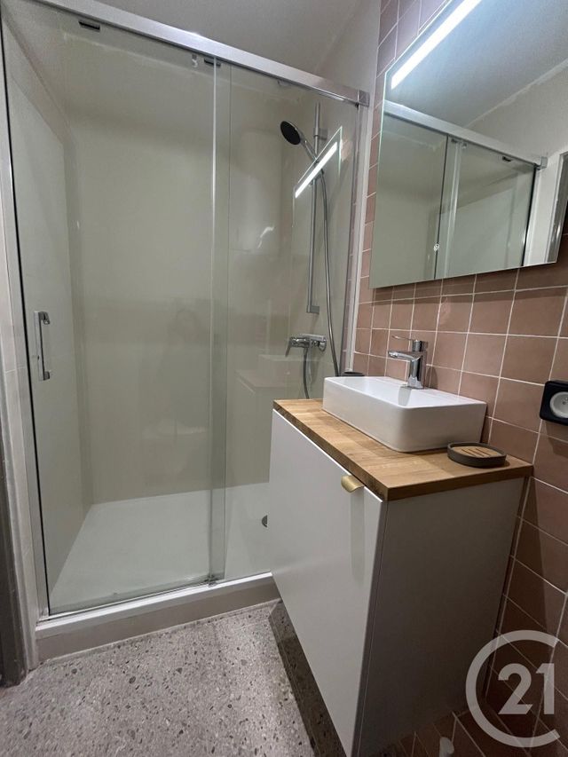 Appartement F1 à louer - 1 pièce - 21.94 m2 - LA PLAINE ST DENIS - 93 - ILE-DE-FRANCE - Century 21 Wilson Immobilier