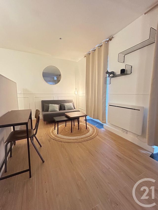 Appartement F1 à louer - 1 pièce - 21.94 m2 - LA PLAINE ST DENIS - 93 - ILE-DE-FRANCE - Century 21 Wilson Immobilier