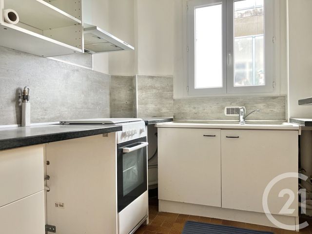 Appartement à louer - 2 pièces - 43.87 m2 - LA PLAINE ST DENIS - 93 - ILE-DE-FRANCE - Century 21 Wilson Immobilier