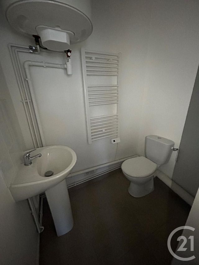 Appartement Studio à louer - 1 pièce - 18.0 m2 - ST DENIS - 93 - ILE-DE-FRANCE - Century 21 Wilson Immobilier