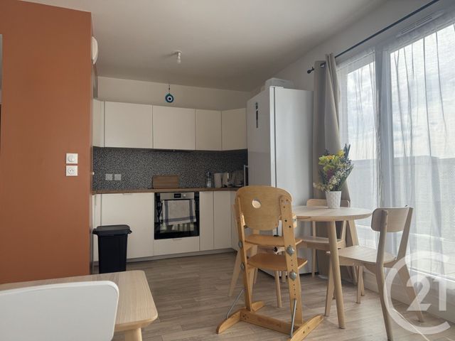 Appartement F3 à vendre - 3 pièces - 60.25 m2 - VILLIERS LE BEL - 95 - ILE-DE-FRANCE - Century 21 Wilson Immobilier