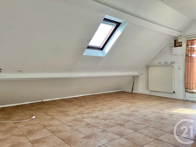 maison à louer - 7 pièces - 122.01 m2 - LE THILLAY - 95 - ILE-DE-FRANCE - Century 21 Wilson Immobilier