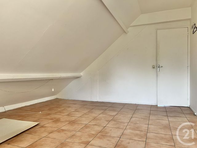 maison à louer - 7 pièces - 122.01 m2 - LE THILLAY - 95 - ILE-DE-FRANCE - Century 21 Wilson Immobilier