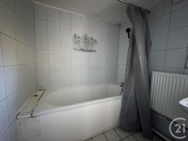 maison à louer - 7 pièces - 122.01 m2 - LE THILLAY - 95 - ILE-DE-FRANCE - Century 21 Wilson Immobilier