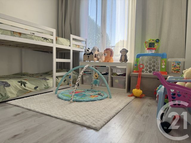 Appartement F4 à vendre - 4 pièces - 62.84 m2 - SARCELLES - 95 - ILE-DE-FRANCE - Century 21 Wilson Immobilier