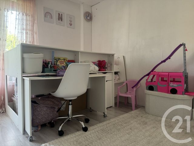Appartement F4 à vendre - 4 pièces - 62.84 m2 - SARCELLES - 95 - ILE-DE-FRANCE - Century 21 Wilson Immobilier