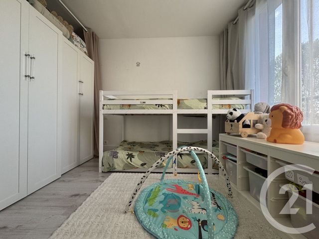 Appartement F4 à vendre - 4 pièces - 62.84 m2 - SARCELLES - 95 - ILE-DE-FRANCE - Century 21 Wilson Immobilier
