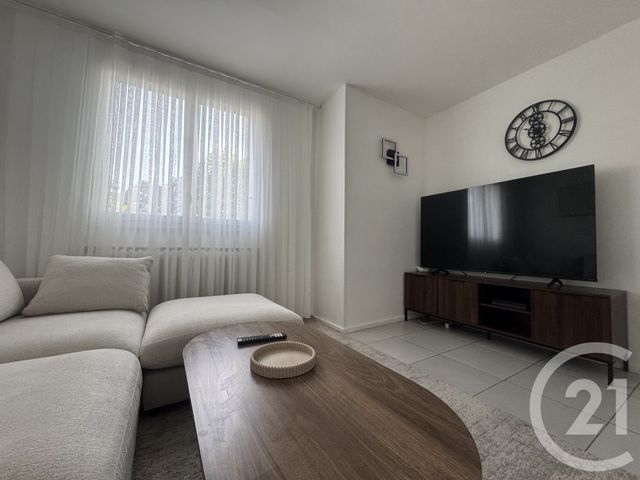 Appartement F4 à vendre - 4 pièces - 62.84 m2 - SARCELLES - 95 - ILE-DE-FRANCE - Century 21 Wilson Immobilier