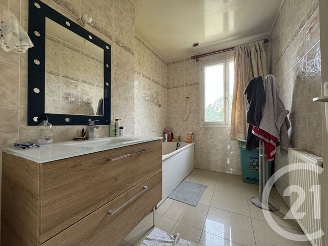 maison à vendre - 6 pièces - 107.0 m2 - GOUSSAINVILLE - 95 - ILE-DE-FRANCE - Century 21 Wilson Immobilier