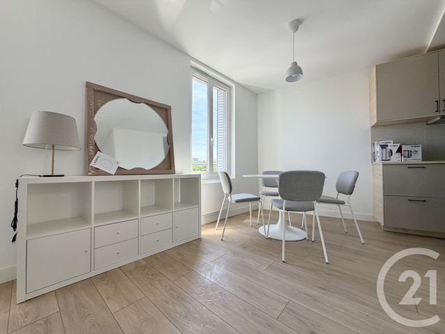 Appartement F2 à louer - 2 pièces - 36.0 m2 - AUBERVILLIERS - 93 - ILE-DE-FRANCE - Century 21 Wilson Immobilier