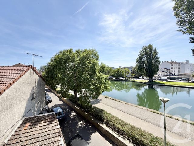 Appartement à louer - 2 pièces - 34.0 m2 - AUBERVILLIERS - 93 - ILE-DE-FRANCE - Century 21 Wilson Immobilier