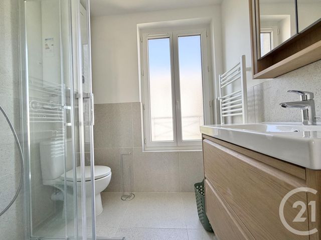 Appartement à louer - 2 pièces - 34.0 m2 - AUBERVILLIERS - 93 - ILE-DE-FRANCE - Century 21 Wilson Immobilier