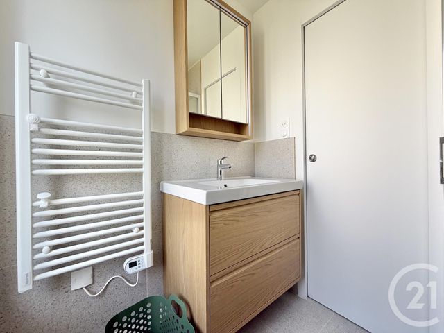 Appartement à louer - 2 pièces - 34.0 m2 - AUBERVILLIERS - 93 - ILE-DE-FRANCE - Century 21 Wilson Immobilier