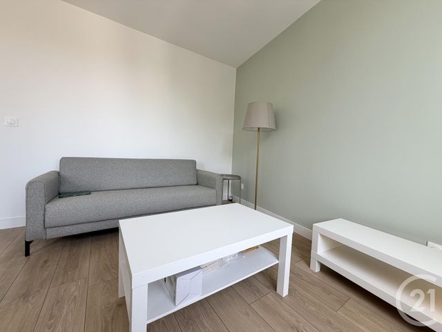 Appartement à louer - 2 pièces - 34.0 m2 - AUBERVILLIERS - 93 - ILE-DE-FRANCE - Century 21 Wilson Immobilier
