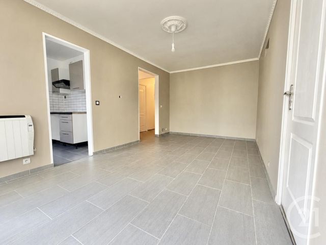 Appartement F2 à louer - 2 pièces - 43.3 m2 - VILLIERS LE BEL - 95 - ILE-DE-FRANCE - Century 21 Wilson Immobilier