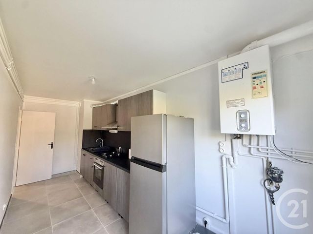 Appartement F4 à louer - 4 pièces - 77.0 m2 - SENLIS - 60 - PICARDIE - Century 21 Wilson Immobilier
