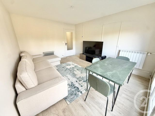 Appartement F4 à louer - 4 pièces - 77.0 m2 - SENLIS - 60 - PICARDIE - Century 21 Wilson Immobilier