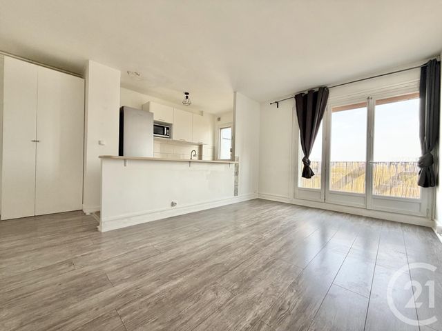 Appartement F2 à louer - 2 pièces - 40.3 m2 - ST DENIS - 93 - ILE-DE-FRANCE - Century 21 Wilson Immobilier