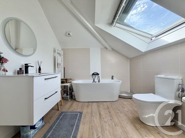 Appartement Duplex à vendre - 4 pièces - 97.04 m2 - SARCELLES - 95 - ILE-DE-FRANCE - Century 21 Wilson Immobilier