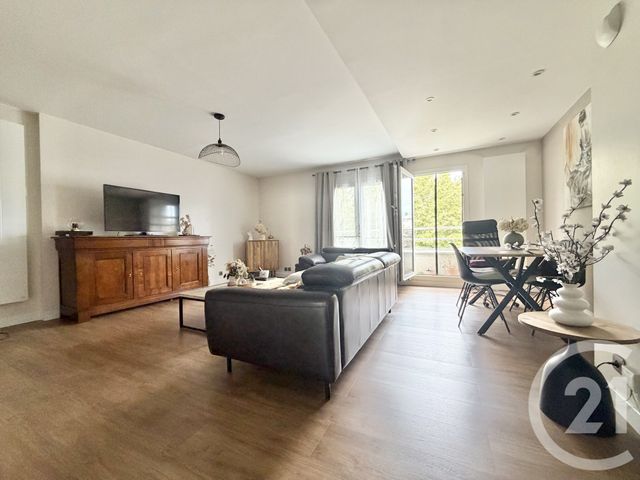 Appartement Duplex à vendre - 4 pièces - 97.04 m2 - SARCELLES - 95 - ILE-DE-FRANCE - Century 21 Wilson Immobilier