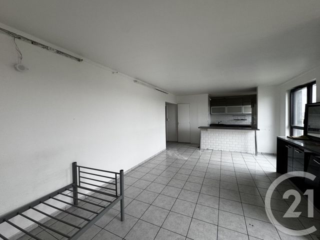 Appartement F4 à vendre - 4 pièces - 70.0 m2 - SARCELLES - 95 - ILE-DE-FRANCE - Century 21 Wilson Immobilier